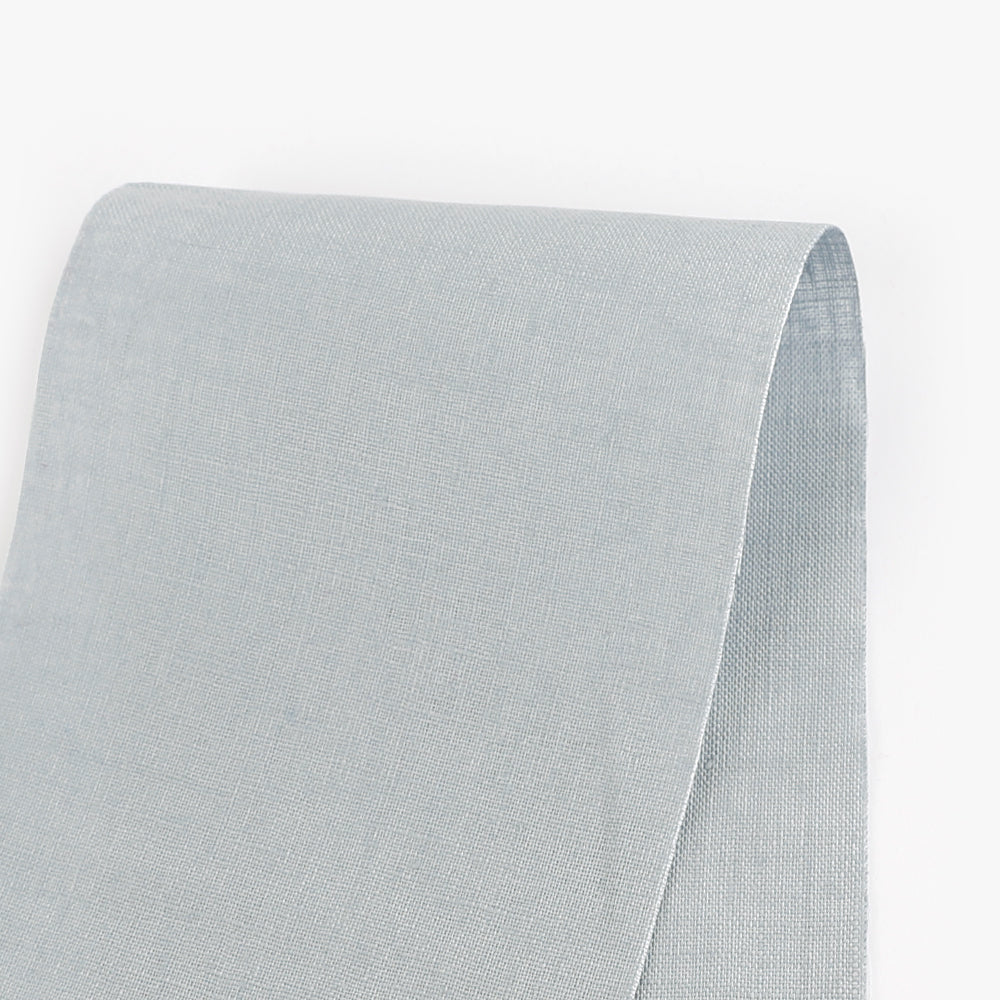 Plain_Weave_Linen_Iceberg_Swatch.jpg