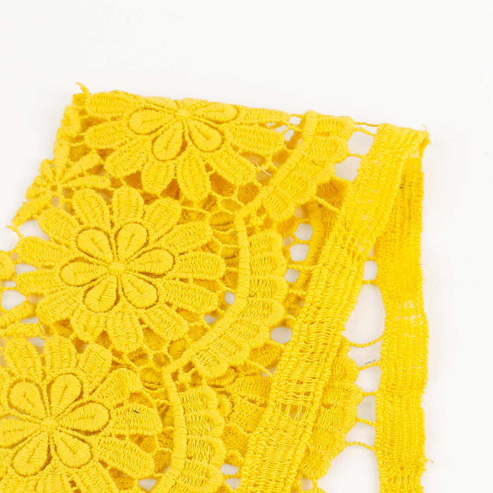 Swatch_Bloom_Cotton_Gupure_Lace-Dandelion.jpg